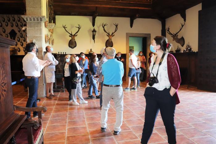 Un 'paseo' por el pazo Meirás (pero no el que Franco querría)