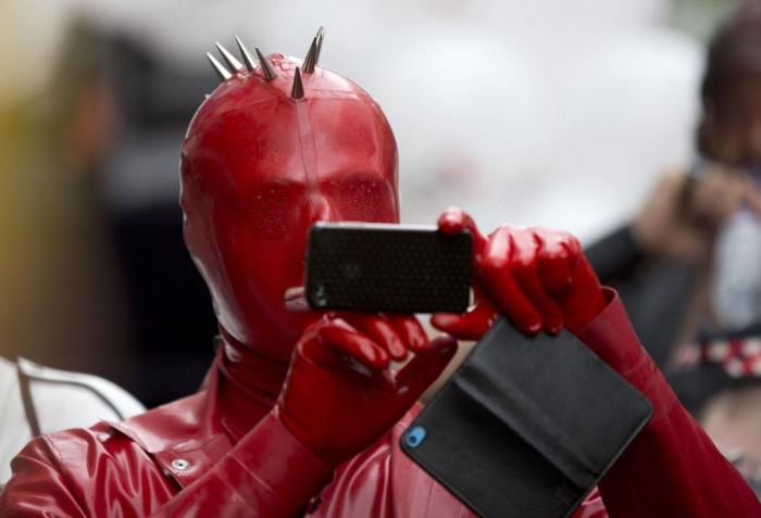 No es una estrategia de marketing: el motivo por el que los capítulos de 'Veneno' llegan con cuentagotas