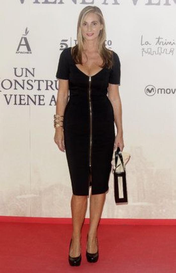 Juan Antonio Bayona critica a la policía por este consejo sobre la piratería