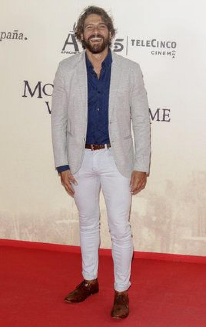 Juan Antonio Bayona critica a la policía por este consejo sobre la piratería