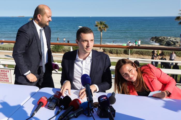 Así es Jordan Bardella, el sucesor de Le Pen al frente de la ultraderecha de Francia