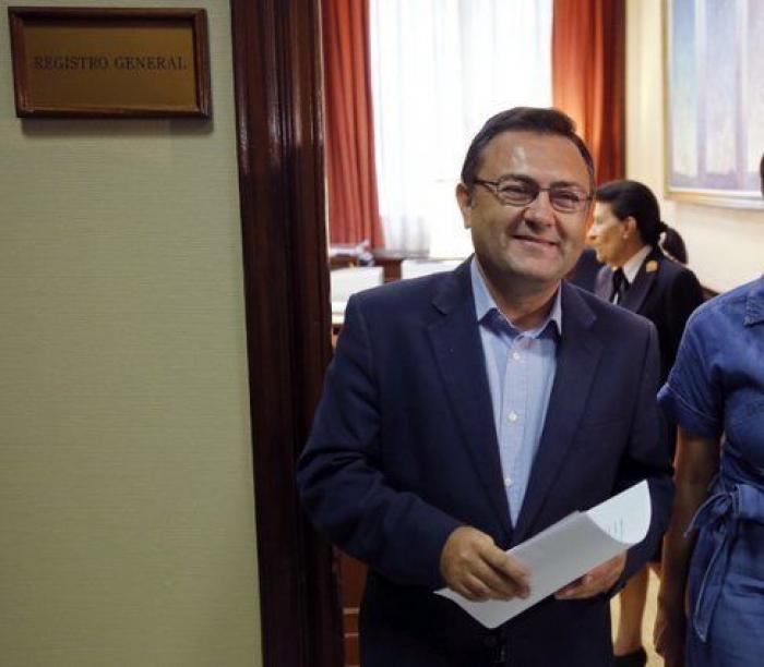 ¿Quiénes están en contra de Pedro Sánchez? ¿Y a favor? (FOTOS)