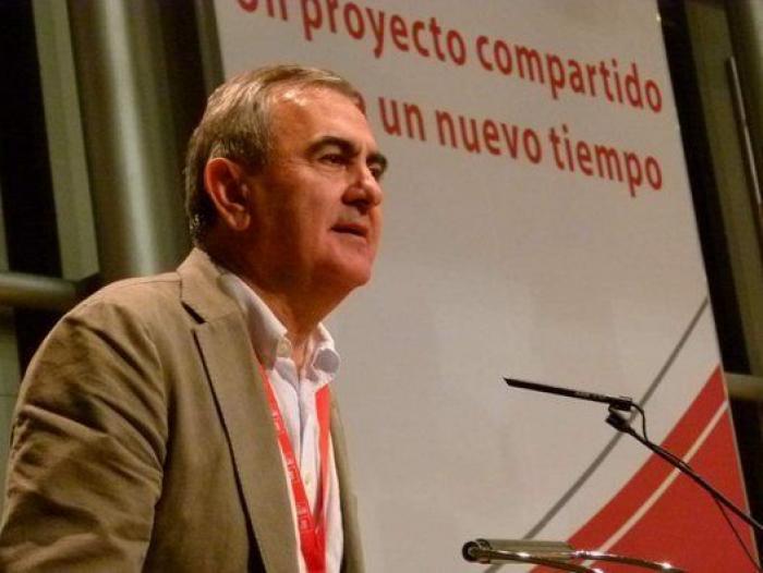 Borrell: "Si fuera un golpe de estado estaría organizado por un sargento chusquero"