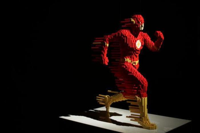 Los superhéroes de DC cobran vida en Madrid gracias a Lego (FOTOS)