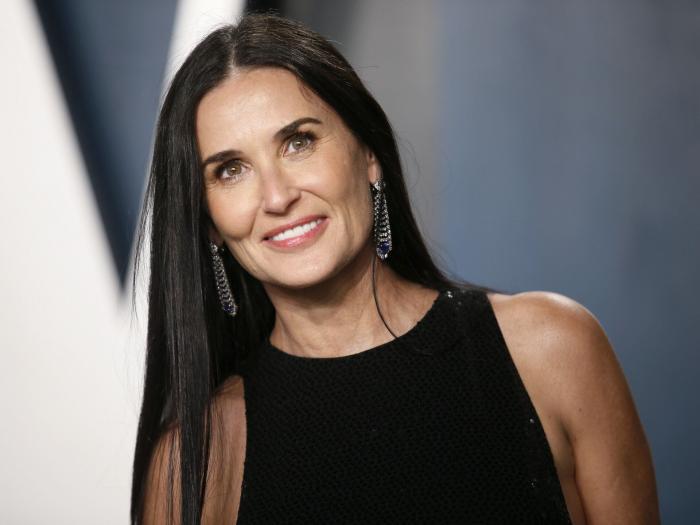 El pacto de Demi Moore con el diablo... ¿o con el cirujano?