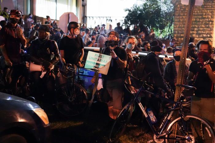 La inmunidad policial en la muerte de Breonna Taylor llena de rabia Louisville