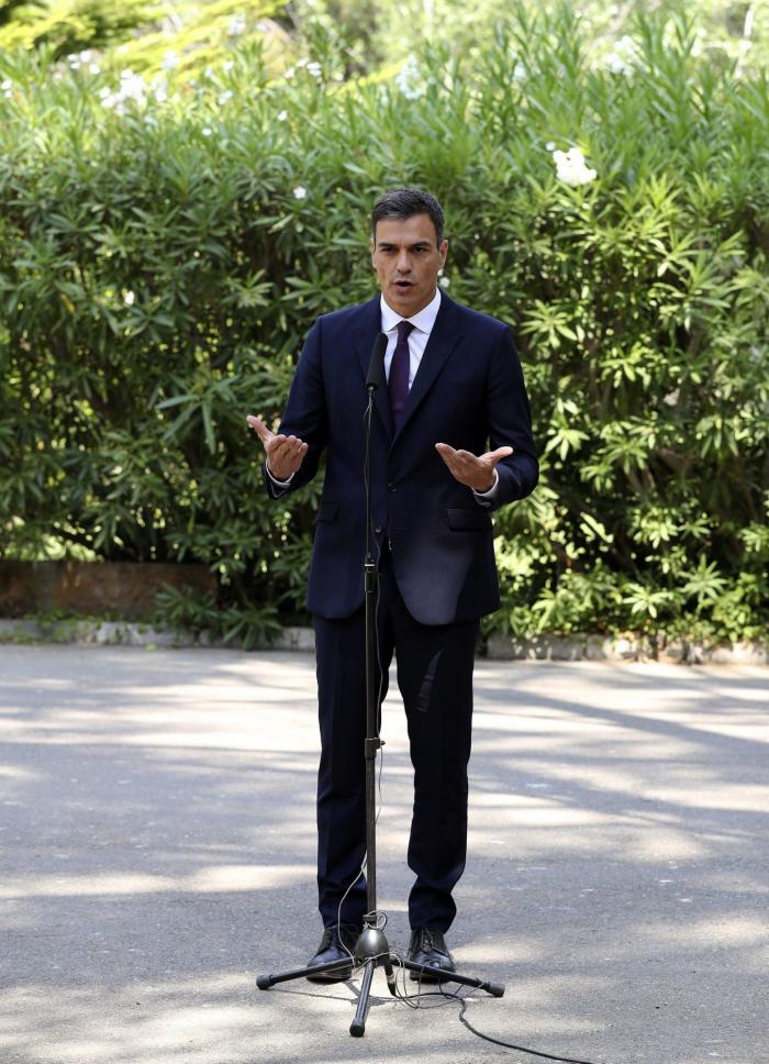 El corte de Pedro Sánchez a Piqueras en Informativos Telecinco tras esta pregunta sobre Felipe VI