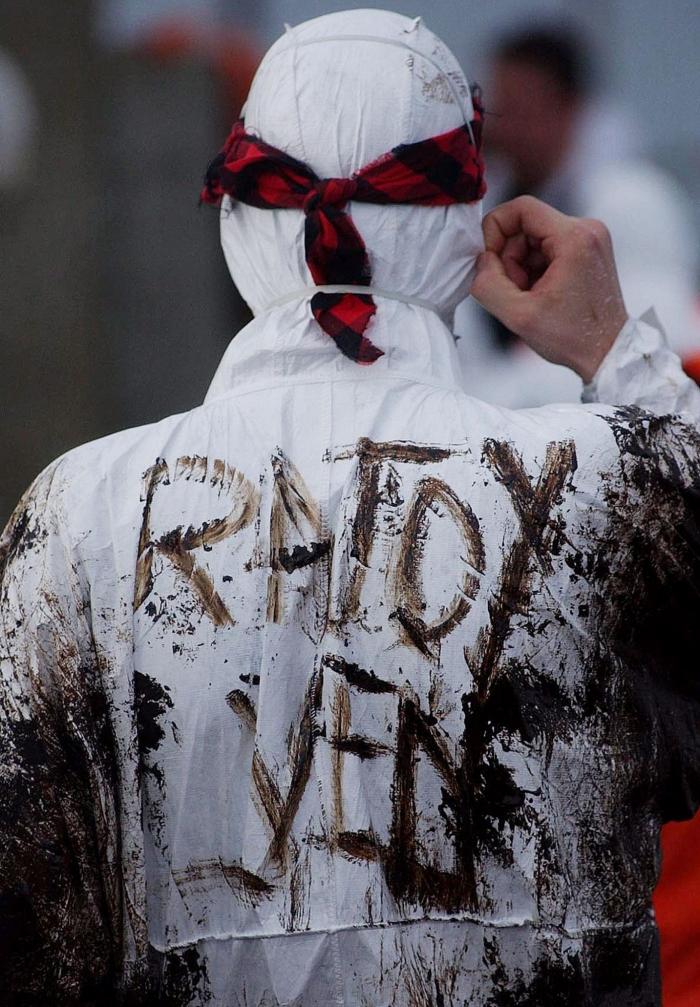 'Salvados' explica porqué no has visto a algunos políticos en su especial del Prestige