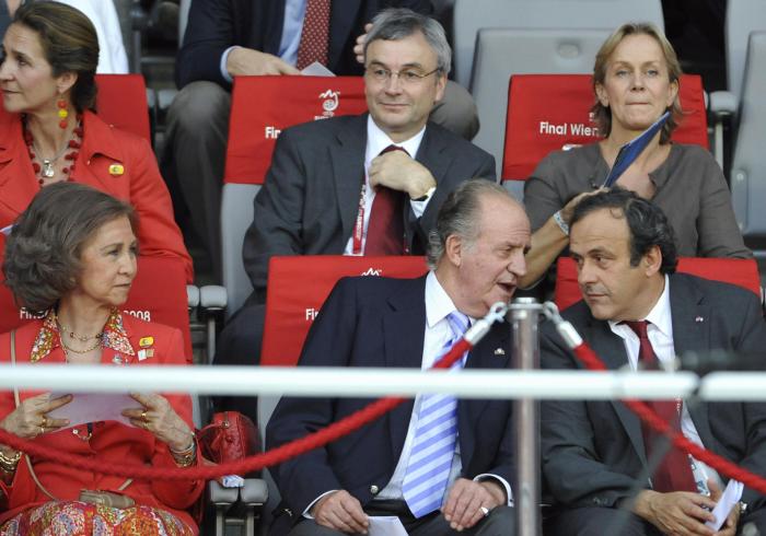 La reina Sofía realiza un viaje privado a EEUU coincidiendo con el inminente regreso de Juan Carlos I