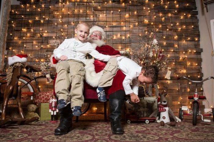 Niños con Papá Noel: 36 fotos que no salieron como se esperaba