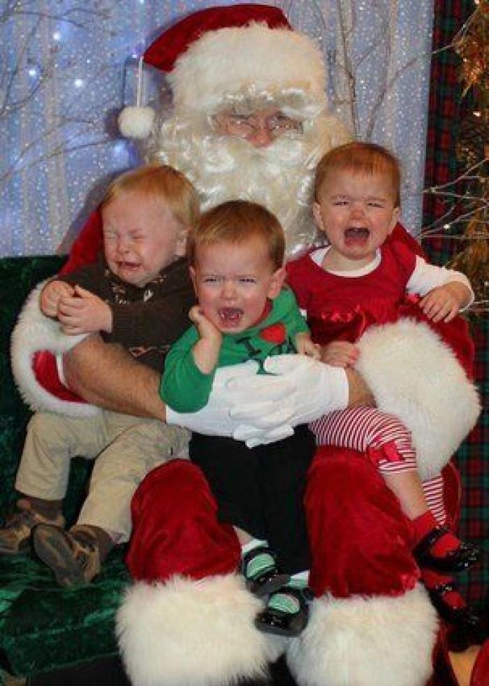 Niños con Papá Noel: 36 fotos que no salieron como se esperaba