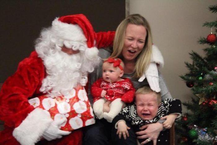Niños con Papá Noel: 36 fotos que no salieron como se esperaba