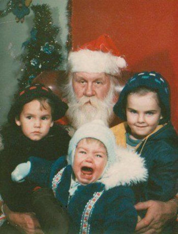 Niños con Papá Noel: 36 fotos que no salieron como se esperaba