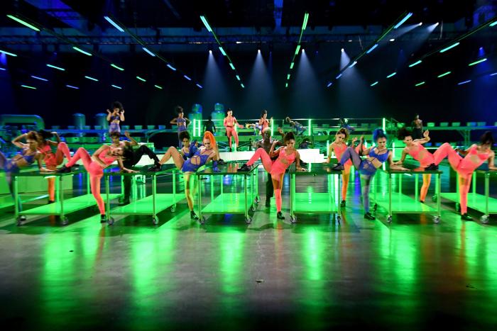 Rihanna se despide de Donald Trump con esta potente foto tirando la basura