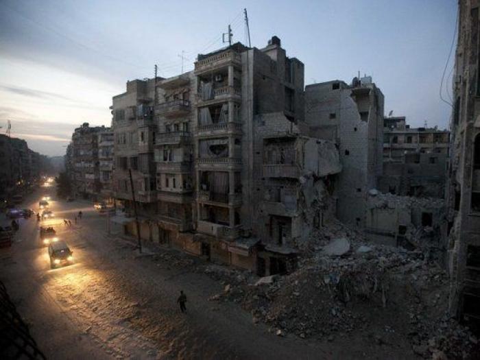 Kerry pide investigar a Rusia y Siria por sus "crímenes de guerra" en Alepo