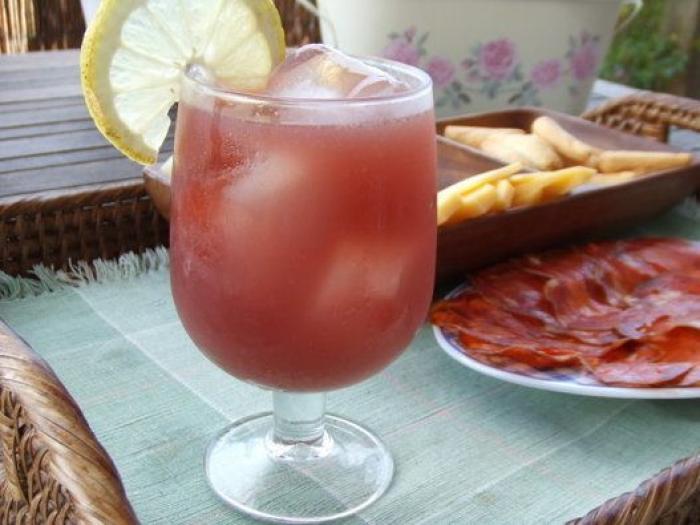 Cócteles alternativos para brindar en tu fiesta de Fin de Año (FOTOS)