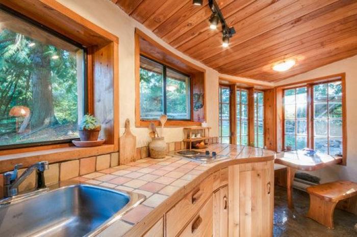 6 cosas que puedes hacer por las mañanas para estar más feliz en el trabajo