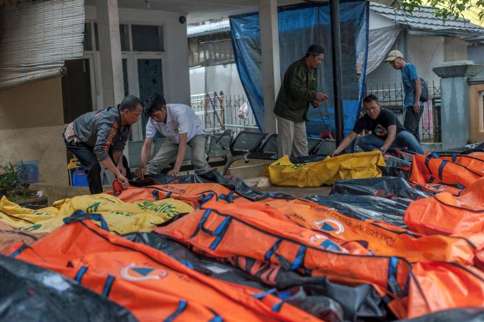 Las autoridades indonesias piden "perdón" por no activar la alerta de tsunami