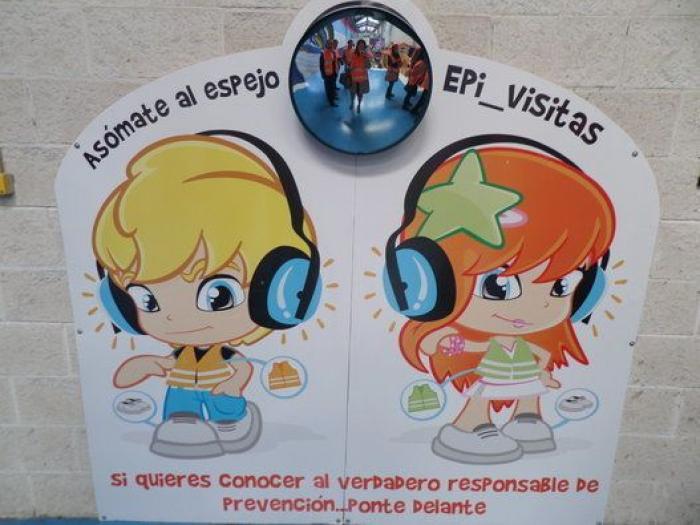 ¿Cómo se fabrican los juguetes que te traen los Reyes Magos? Una visita a la fábrica de Famosa