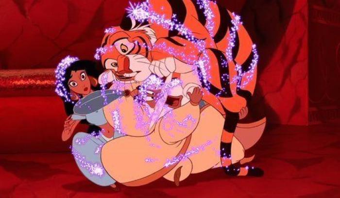 ¿Dónde está Mickey? Sus cameos en 'Blancanieves', 'Frozen' y 'La Cenicienta'