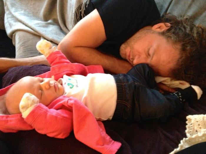 Cómo lograr dormir a tu bebé sin llantos