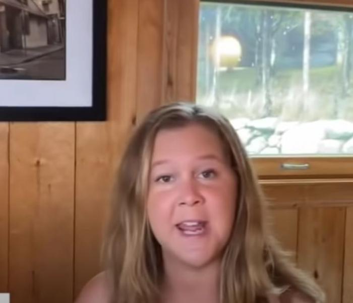 Borat entra en campaña atizando a Donald Trump y Rudy Giuliani