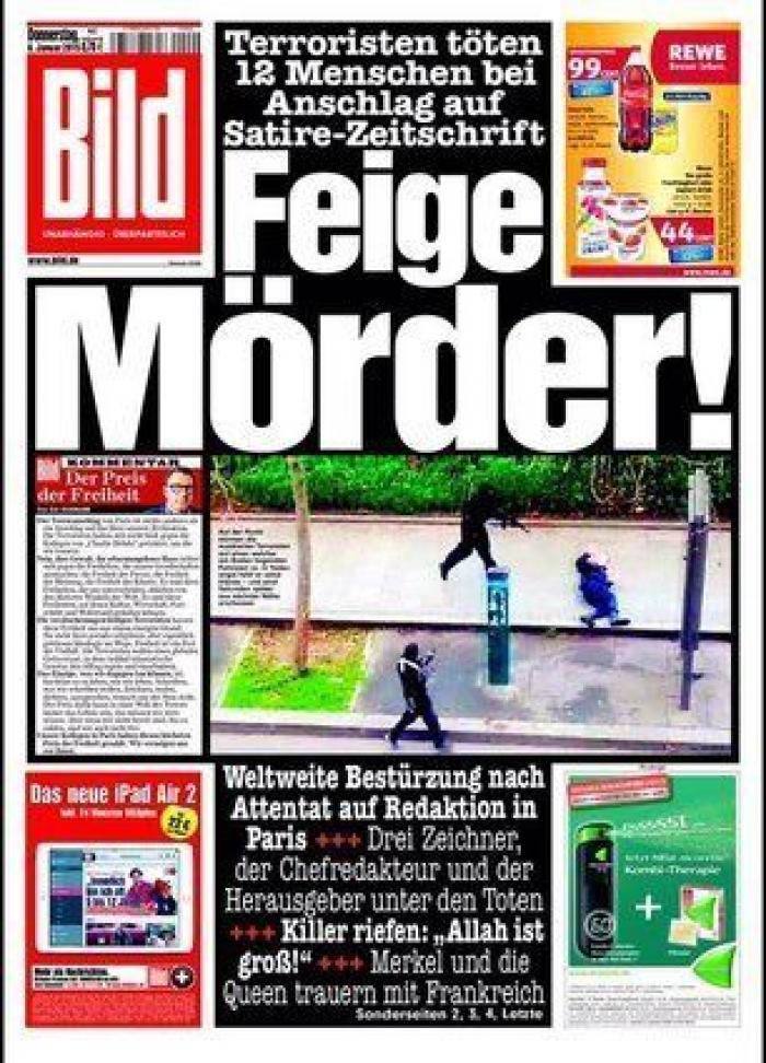 'Charlie Hebdo' caricaturiza a Erdogan en calzoncillos mientras levanta la túnica a una mujer musulmana