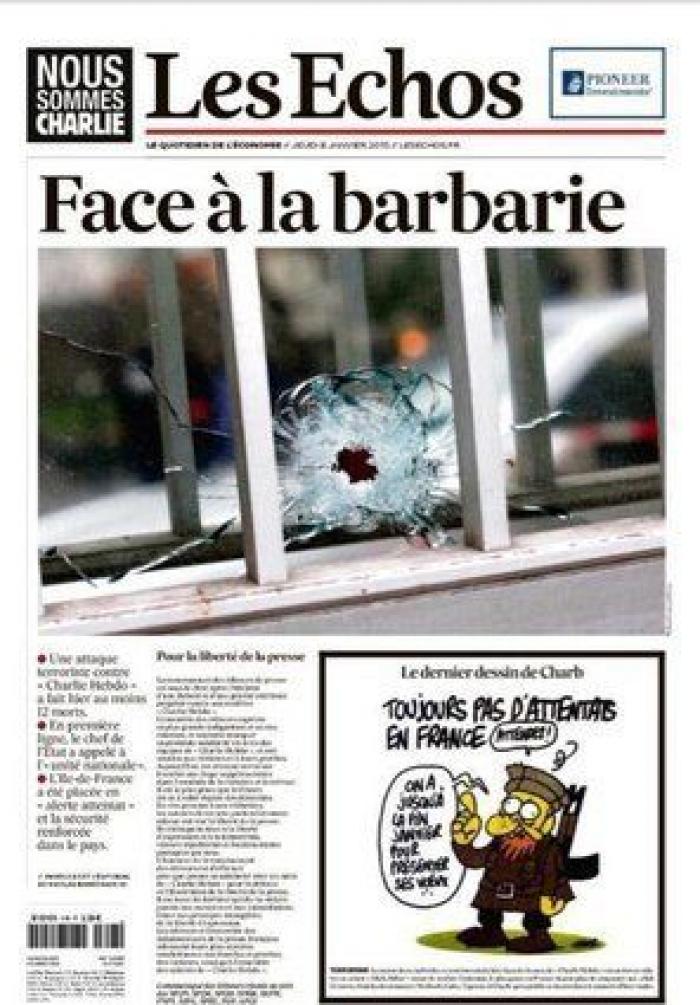 'Charlie Hebdo' caricaturiza a Erdogan en calzoncillos mientras levanta la túnica a una mujer musulmana