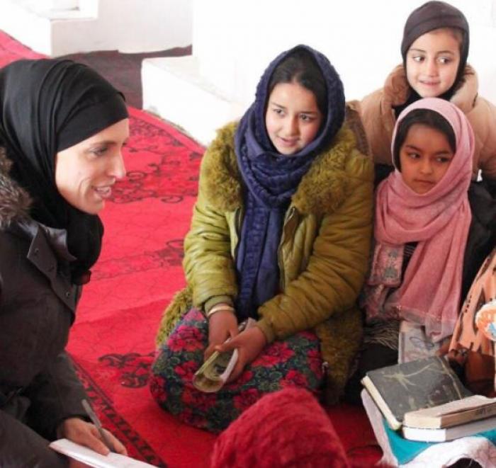 La reportera de CNN Clarissa Ward o cómo la pasión por informar supera el riesgo