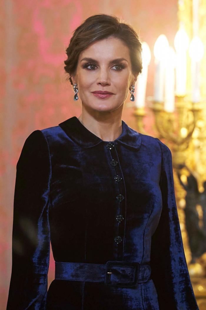 El rifirrafe entre la reina Letizia y doña Sofía por una foto a las infantas