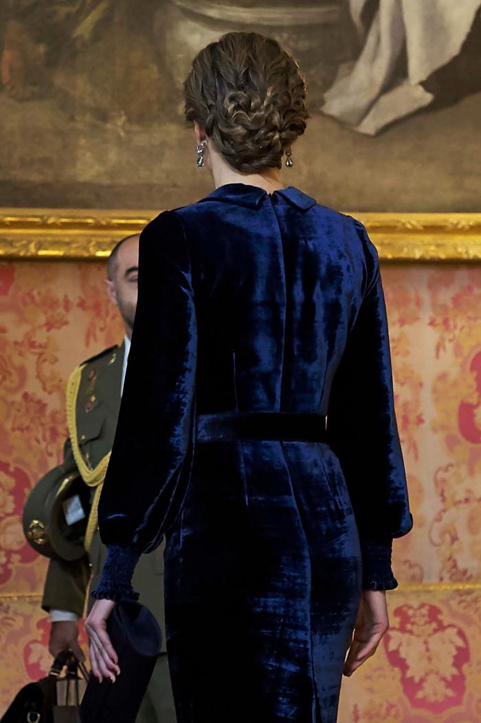 El rifirrafe entre la reina Letizia y doña Sofía por una foto a las infantas