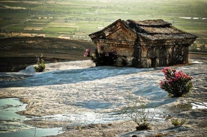 Procesan a 3 ex altos cargos y 38 empresarios por vertidos al Mar Menor