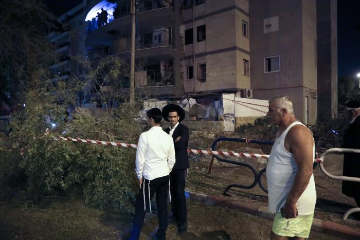 Israel carga contra las marchas en la frontera de Gaza y se tensa el alto el fuego