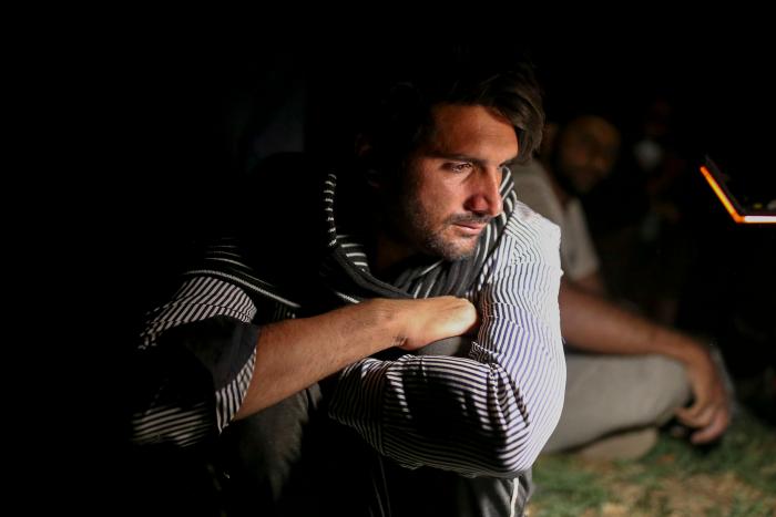 Salir por tierra de Afganistán, el complicado último recurso para evitar a los talibán