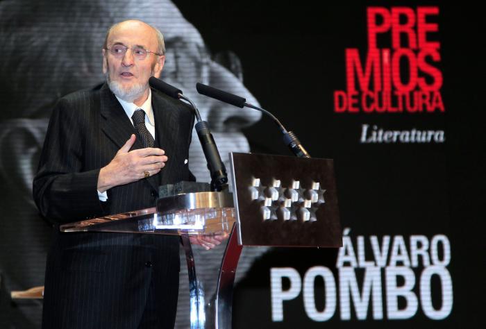 Quiénes son los escritores españoles actuales más leídos en el extranjero