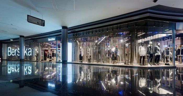 Mango crea un sistema para evitar colas pagando con el móvil en sus tiendas