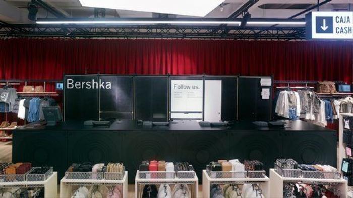 Mango crea un sistema para evitar colas pagando con el móvil en sus tiendas