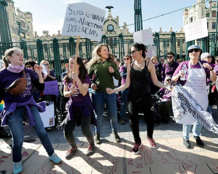 Un hombre mata a puñaladas a su mujer, ante sus hijos, en La Puebla de Almoradiel (Toledo)