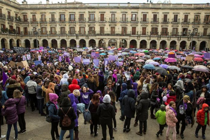 Un hombre mata a puñaladas a su mujer, ante sus hijos, en La Puebla de Almoradiel (Toledo)