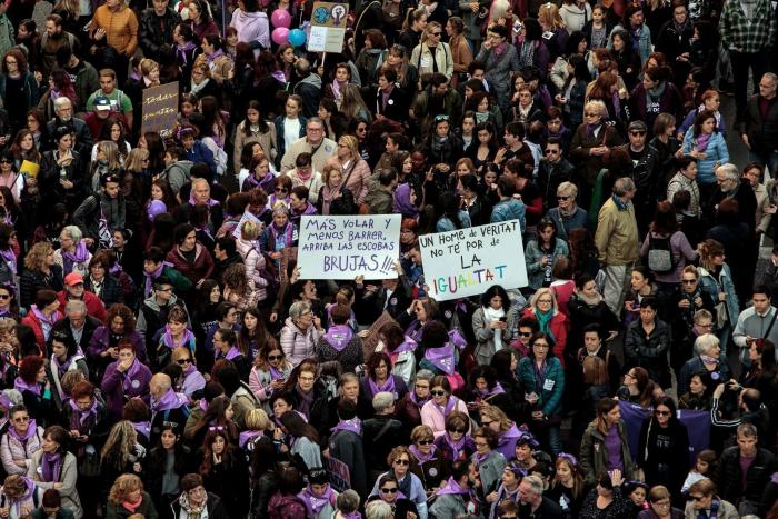 Un hombre mata a puñaladas a su mujer, ante sus hijos, en La Puebla de Almoradiel (Toledo)