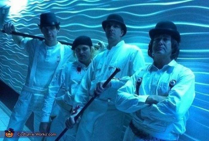 La genial respuesta de un padre a quien criticó a su hija por su disfraz 'de chico'