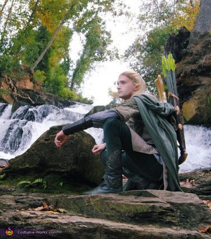 La genial respuesta de un padre a quien criticó a su hija por su disfraz 'de chico'