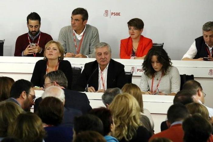 El día que el PSOE consagró la abstención