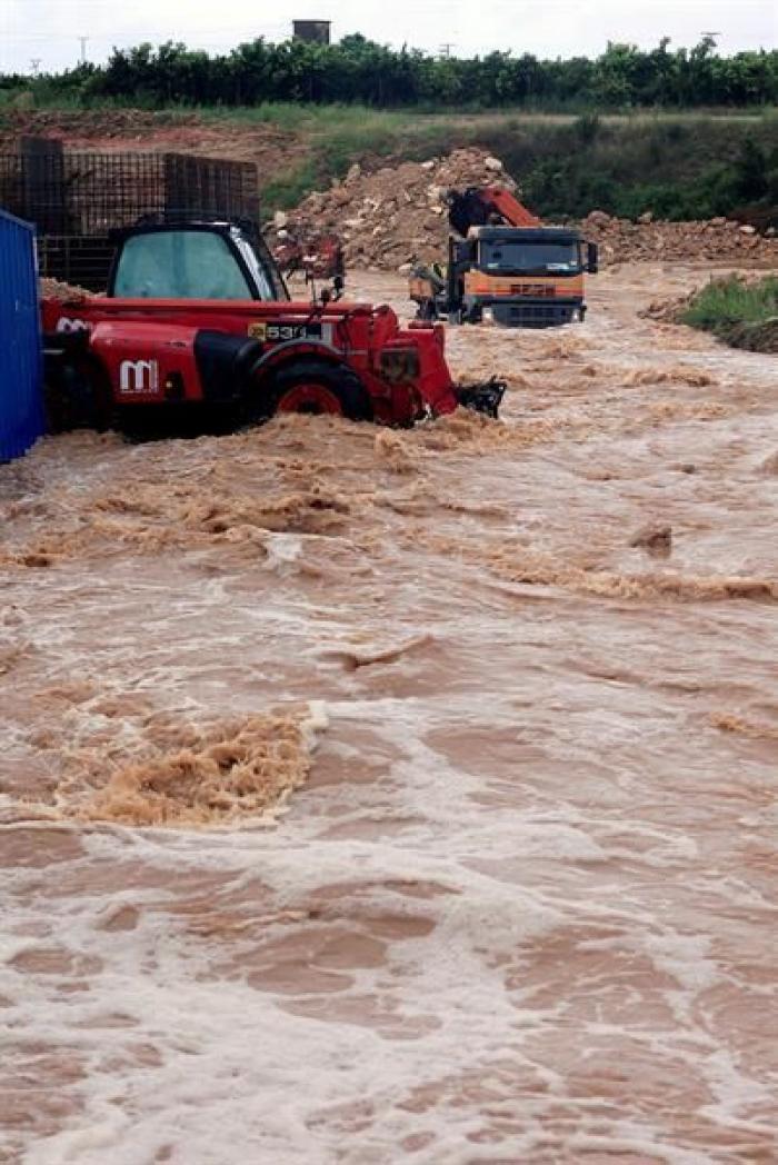 Los efectos de la DANA que tiene en jaque a media España: lluvias torrenciales y destrozos millonarios