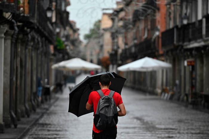 Los efectos de la DANA que tiene en jaque a media España: lluvias torrenciales y destrozos millonarios