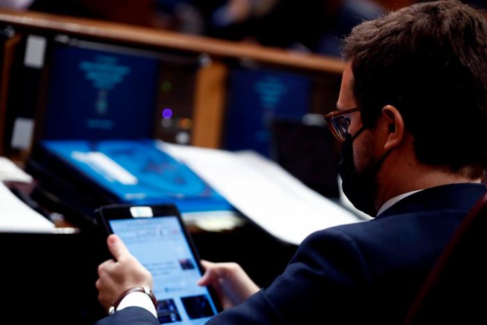 Leen el voto de Álvarez de Toledo en la moción de censura y pasa justo lo que estás pensando