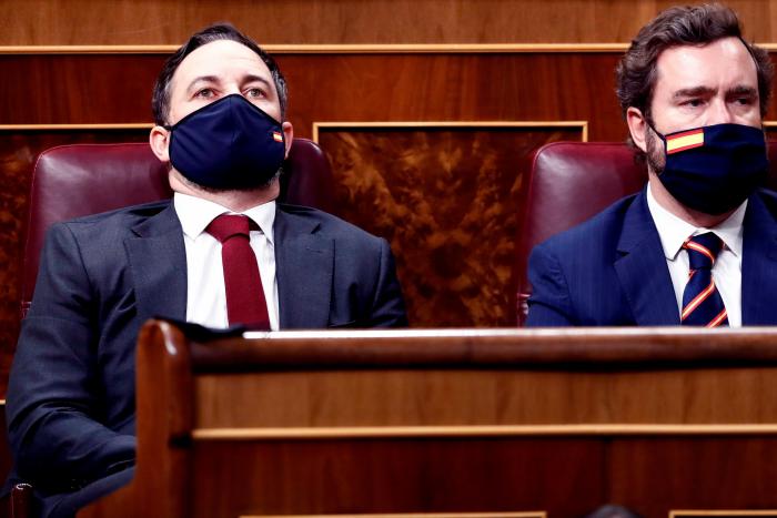 Leen el voto de Álvarez de Toledo en la moción de censura y pasa justo lo que estás pensando