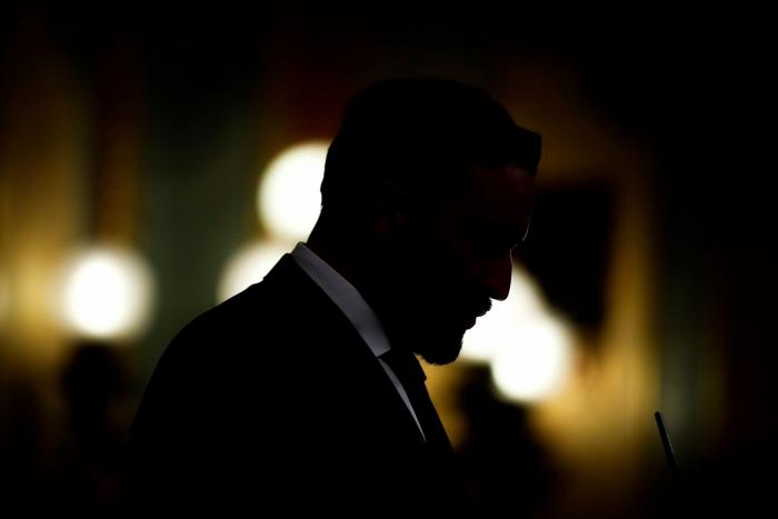 Leen el voto de Álvarez de Toledo en la moción de censura y pasa justo lo que estás pensando