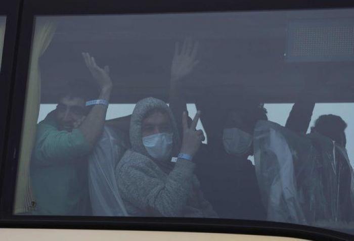 El adiós a 'La Jungla' de Calais en fotos