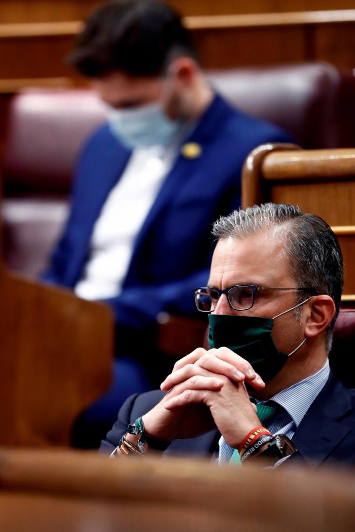 Casado rompe con Vox: "¡Hasta aquí hemos llegado!"